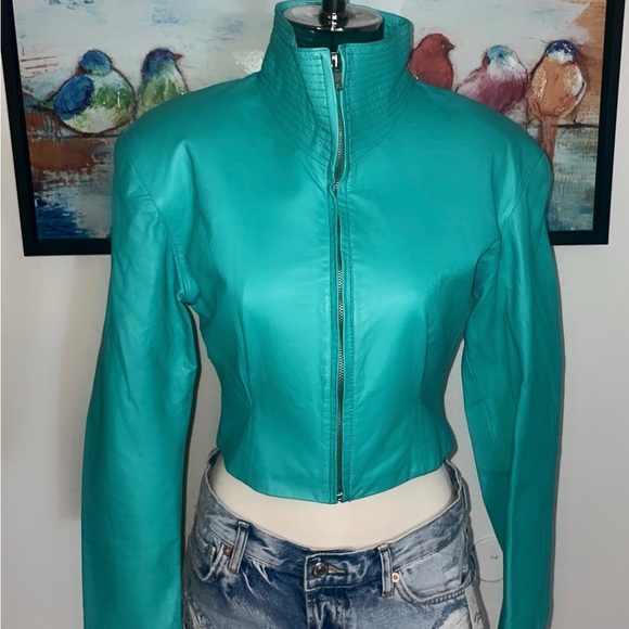 💕 Yucatan BAY leather jacket 80’s crop💕 gorgeous!!! BEAUTIFUL color. - Picture 2 of 6